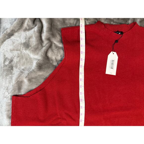 NWT Universal Standard Size 4XL (38-40) Red Crew High Neck Sweater Tank Shirt - Picture 7 of 9